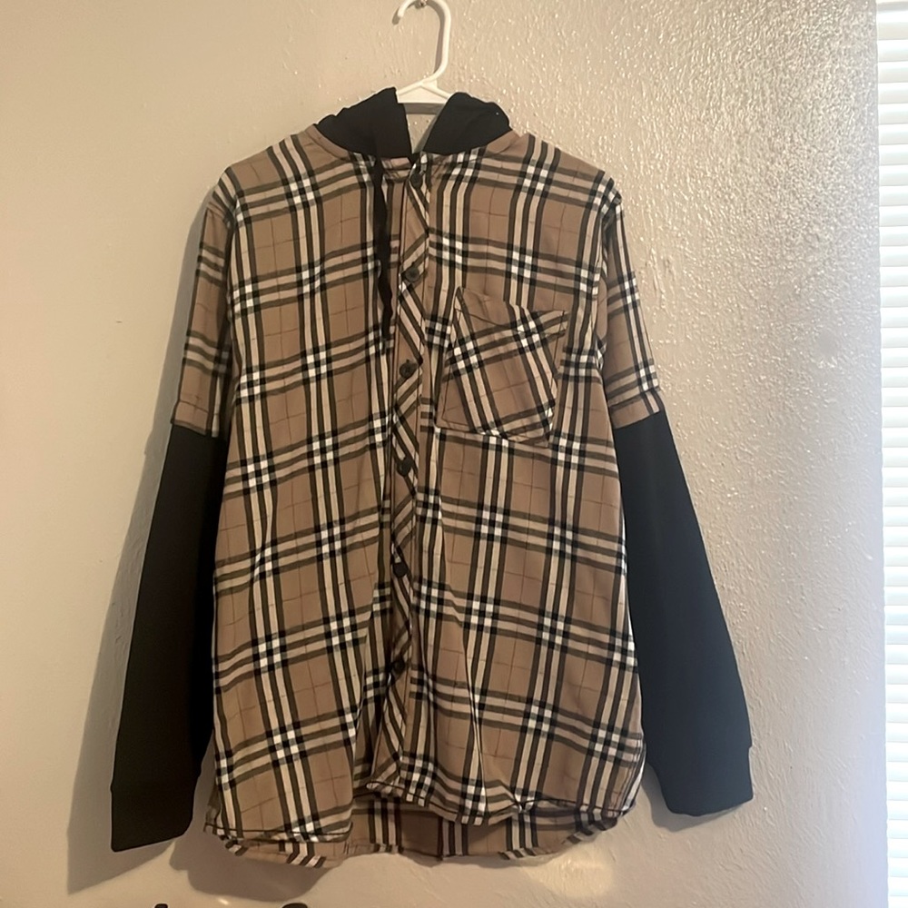 DRL Essentials Long Sleeve Shirt Men’s Sz L Button Up Hooded Tan Black Plaid